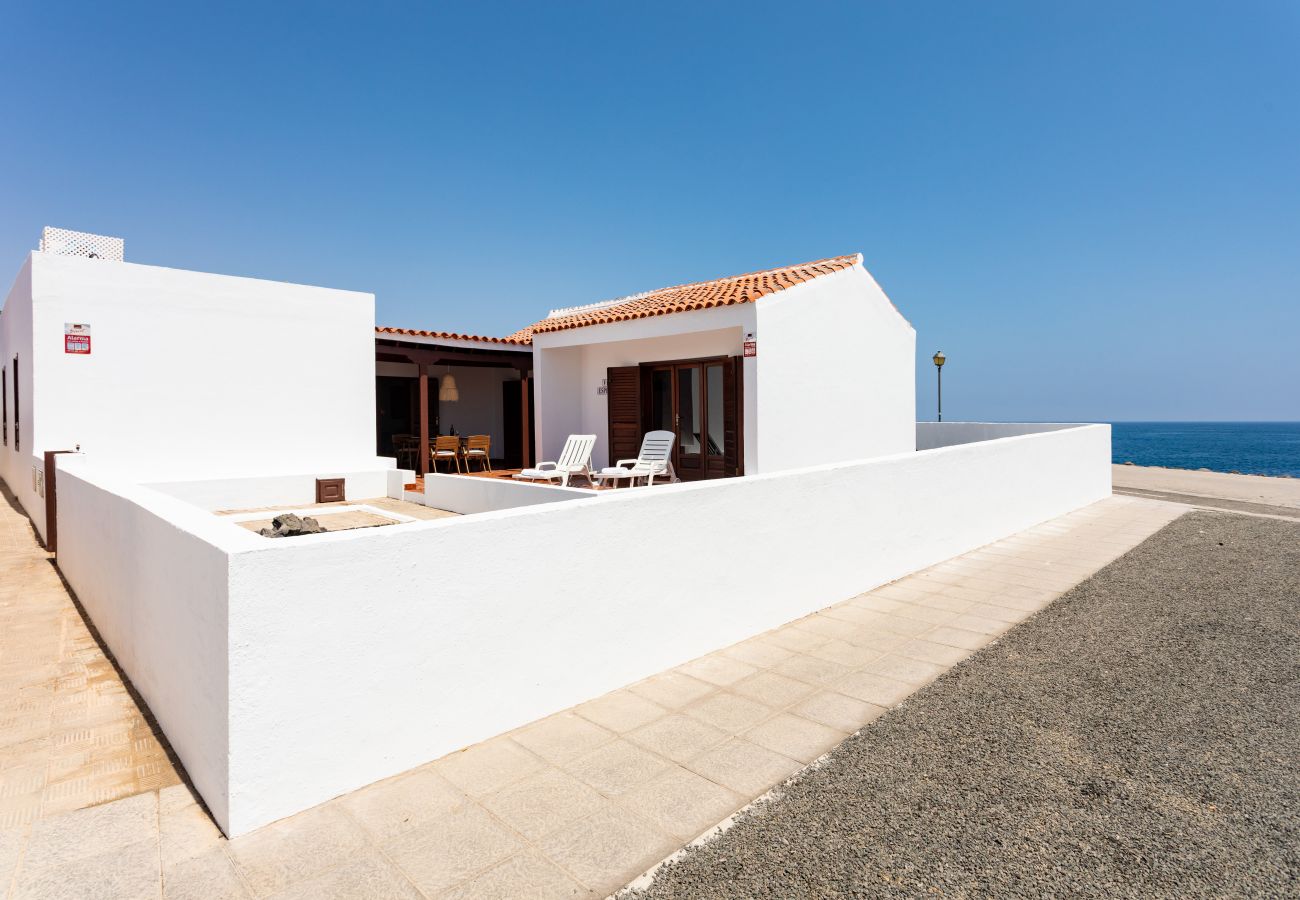 Casa en Caleta de Fuste - Antigua - Home2Book Stunning Sea Front House Caleta de Fuste