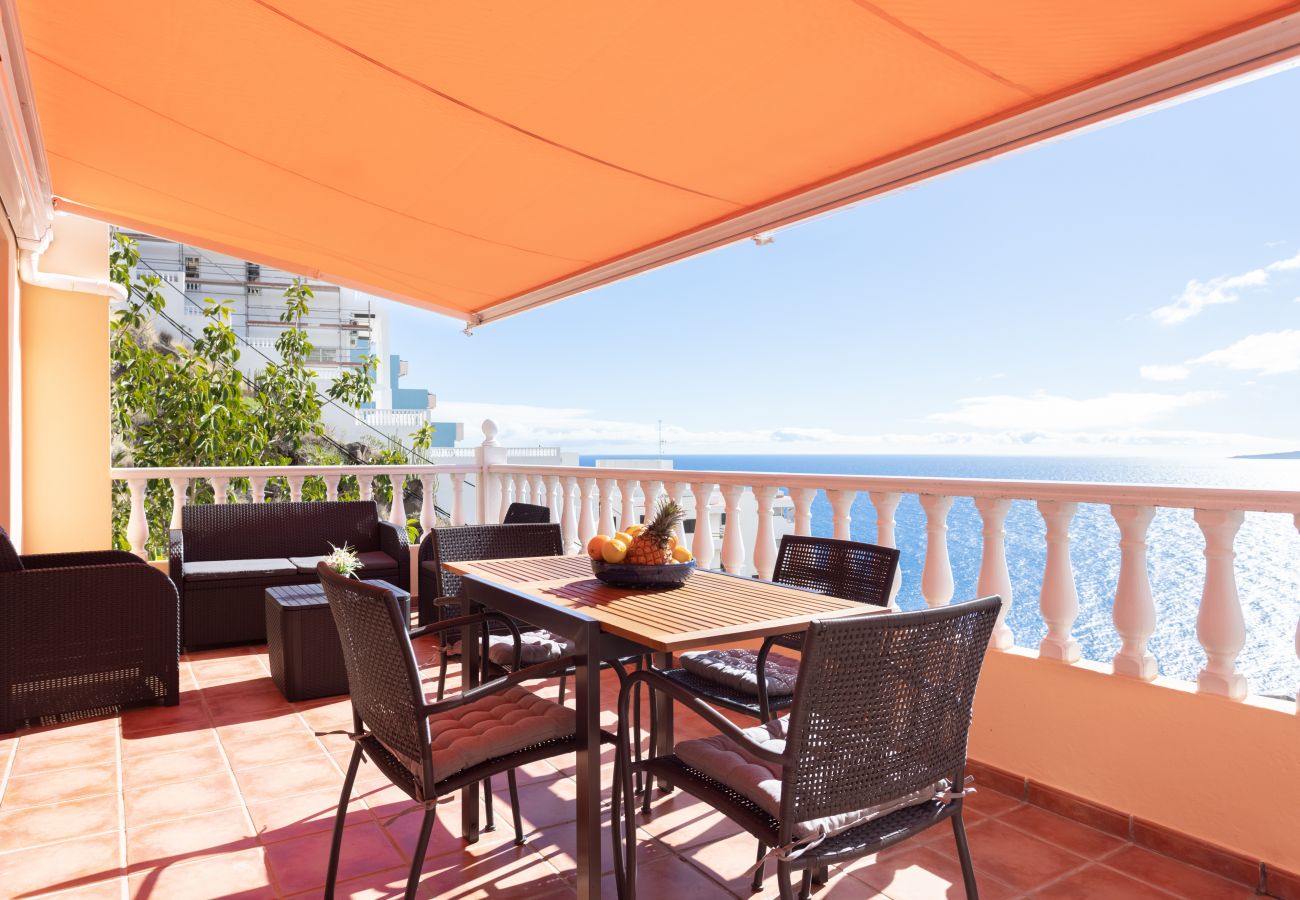 Apartamento en El Rosario - Home2Book Amazing Sea Views, Terrace & Pool