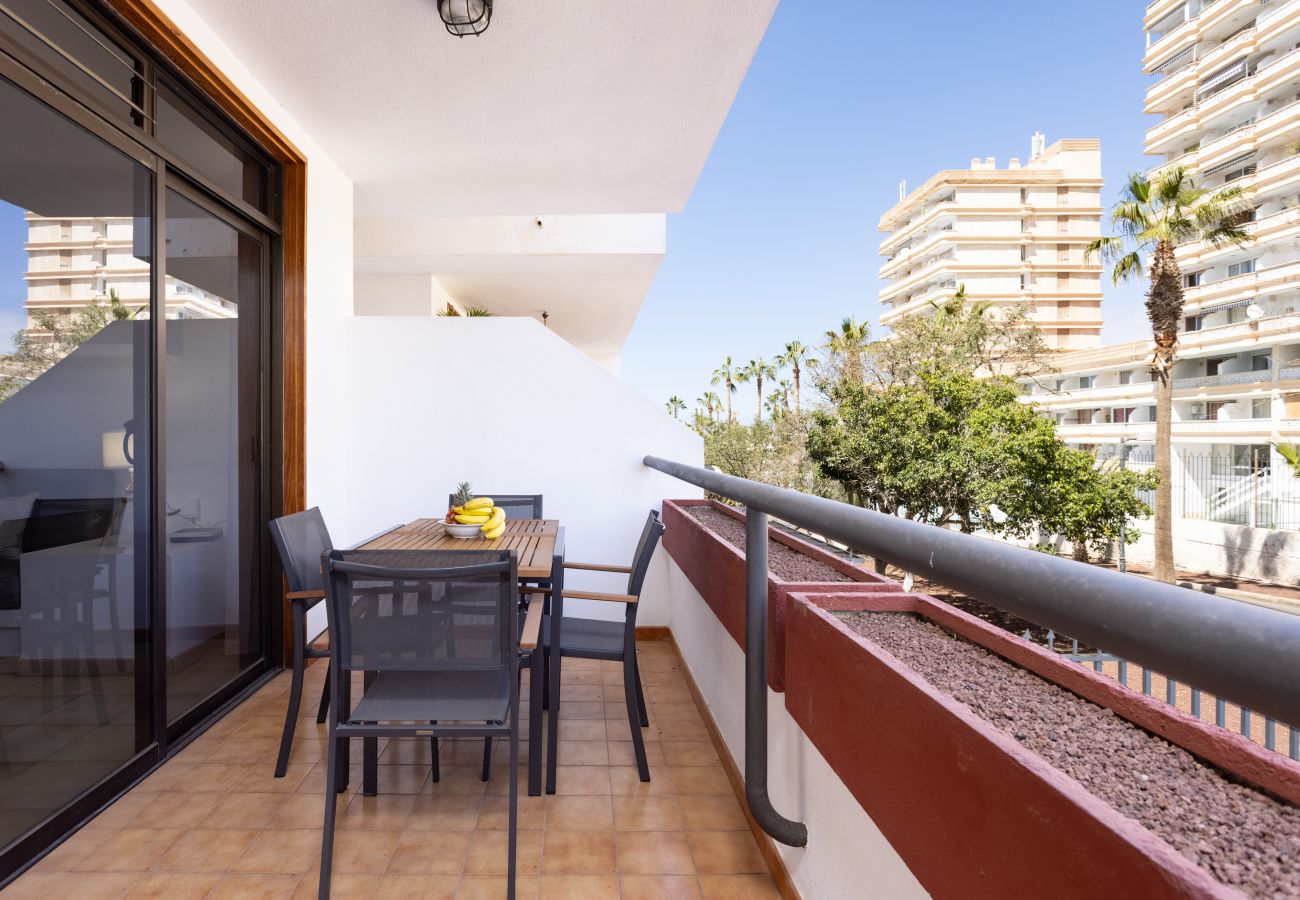Apartamento en Santa Cruz de Tenerife - Home2Book Cosy Las Américas, Pool  