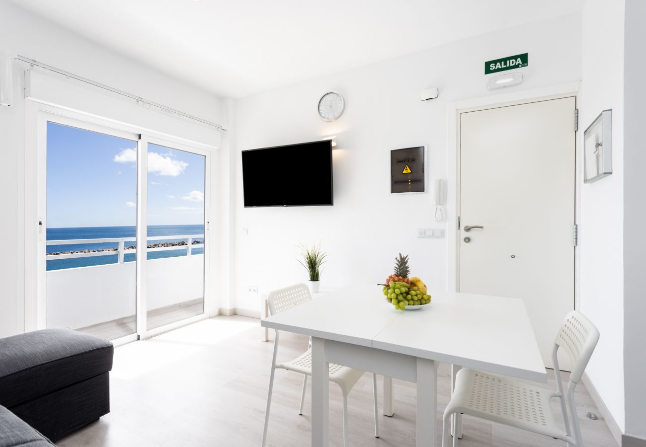 Apartamento en San Andres - Home2Book Sea Front Las Teresitas Beach 0