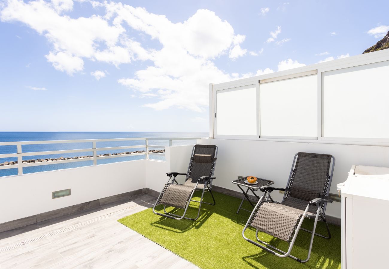 Apartamento en San Andres - Home2Book Sea Front Las Teresitas Beach Attic