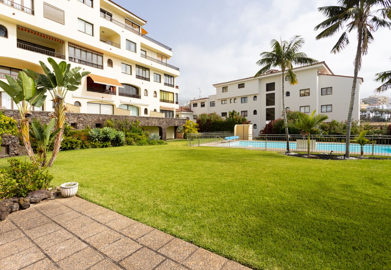 Apartamento en Puerto de la Cruz - Home2Book La Casita del Puerto, terrace & Pool