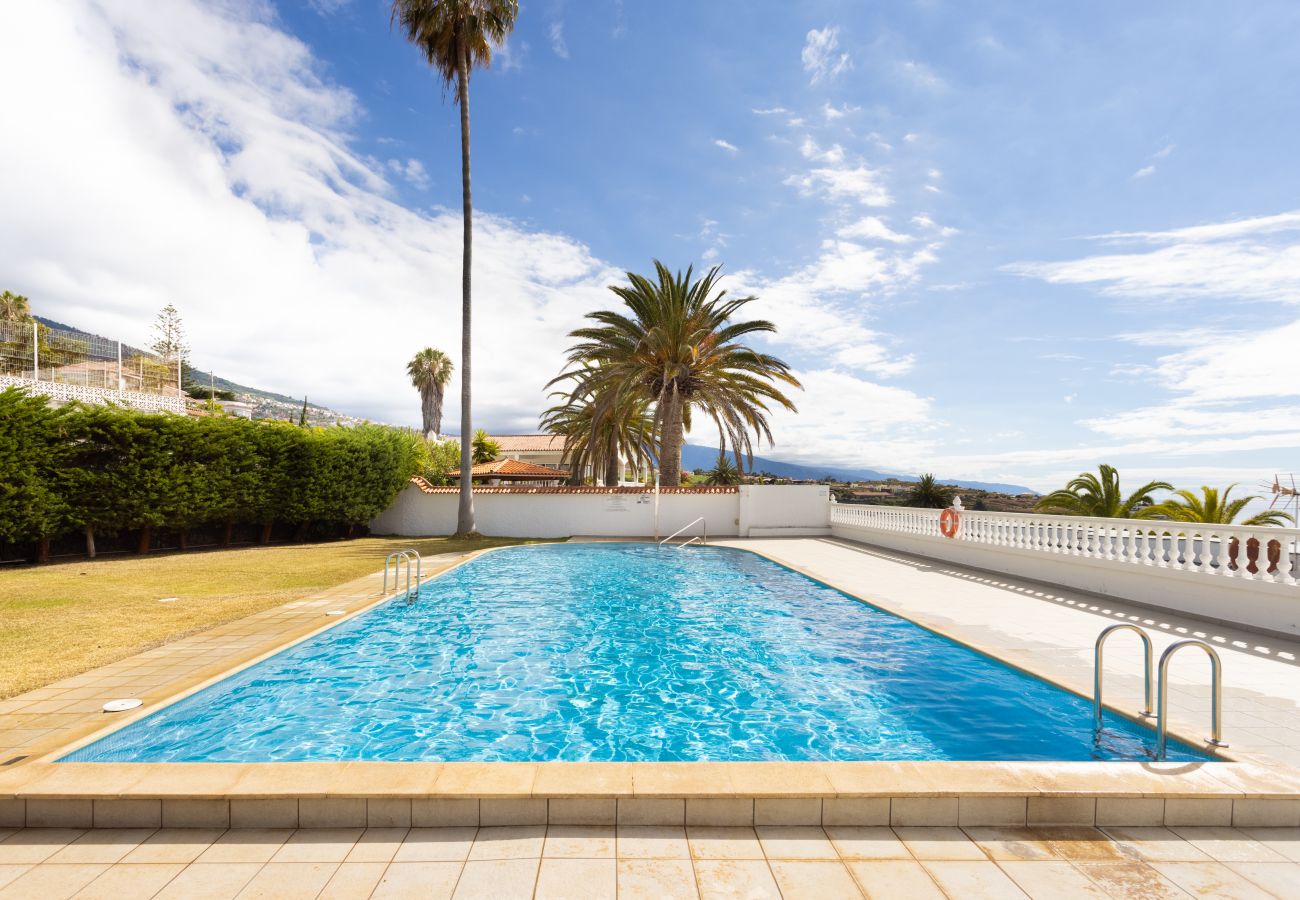 Apartamento en La Victoria de Acentejo - Home2Book Impressive Sea View La Victoria, Pool