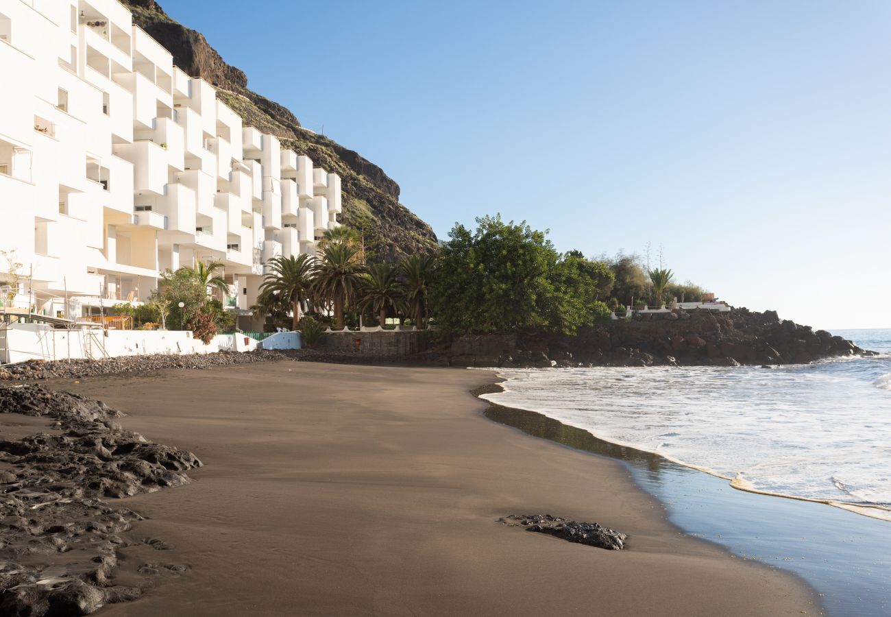 Apartamento en Santa Cruz de Tenerife - Home2Book Beach Front Little Paradise
