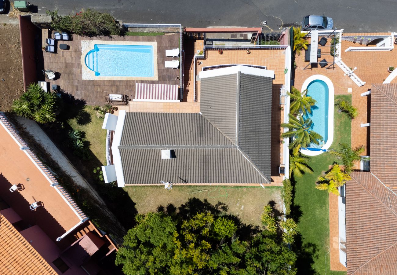 Villa en El Sauzal - Home2Book Stunning Villa Raquel, Pool & View