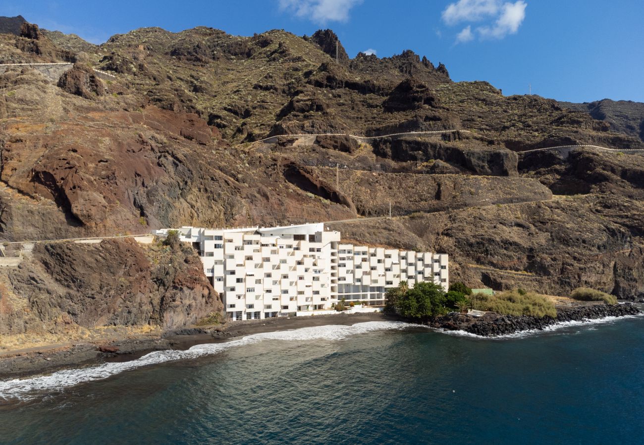 Apartamento en Santa Cruz de Tenerife - Home2Book Beach Front Sunny Paradise