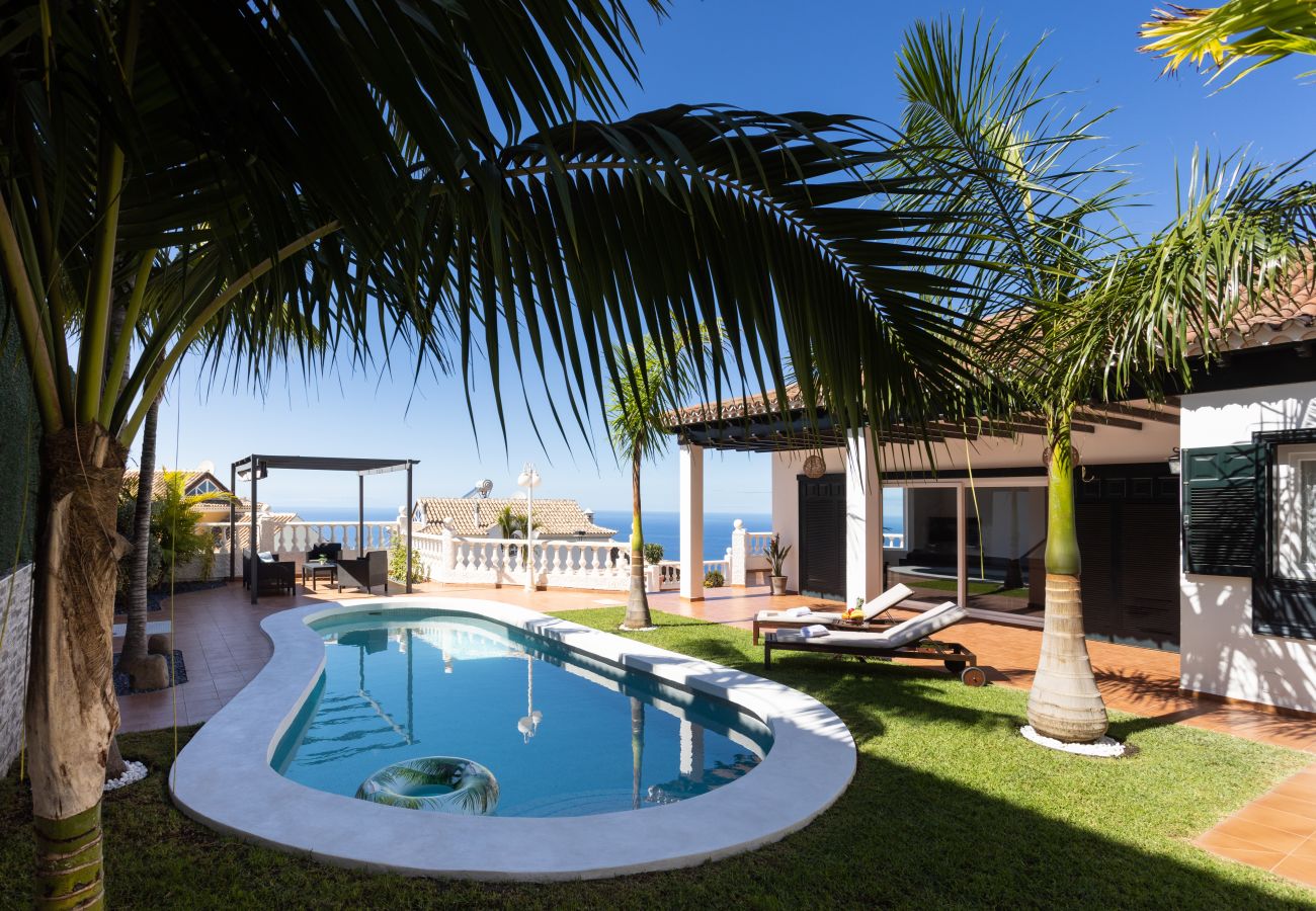 Villa en El Sauzal - Home2Book Design Asian Sabina, Heated Pool & View