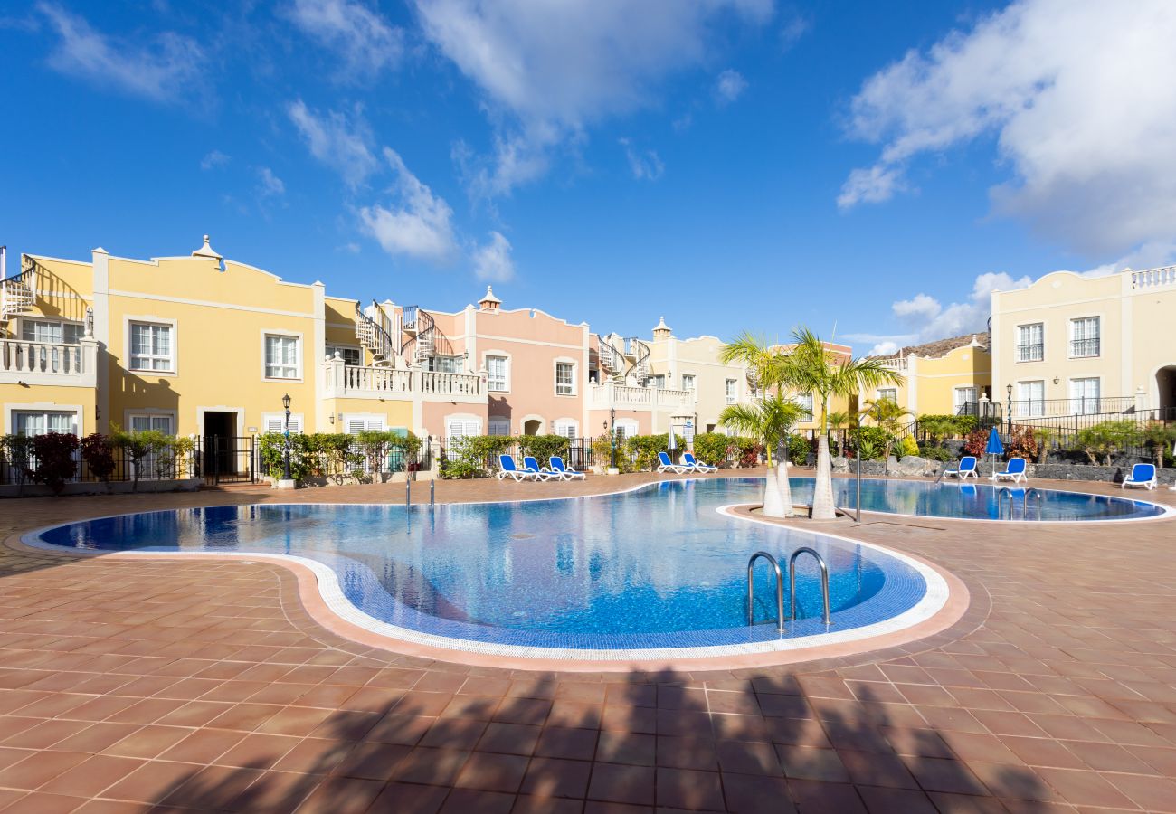 Apartamento en Arona - Home2Book Palm Beach & Relax