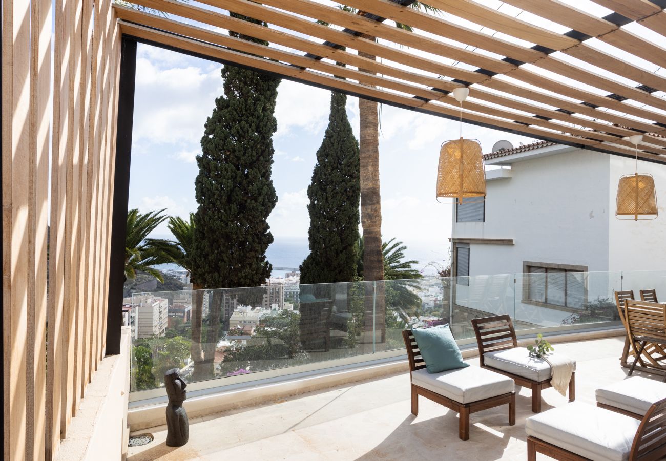 Chalet en Santa Cruz de Tenerife - Home2Book Design Villa in Exclusive Santa Cruz