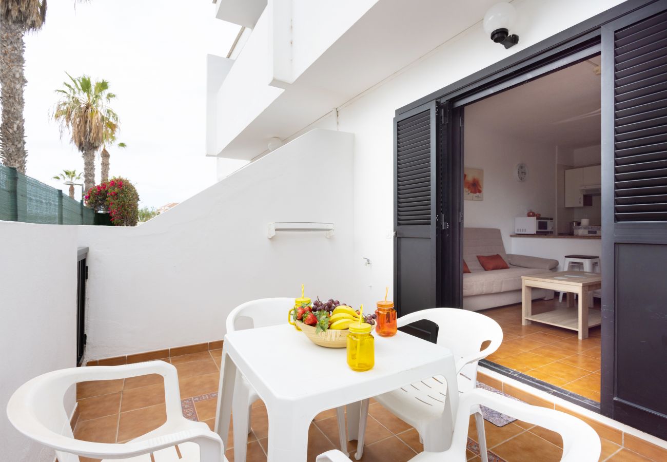 Apartamento en Arona - Home2Book Sunny Apt Los Cardones, Terrace & Pool