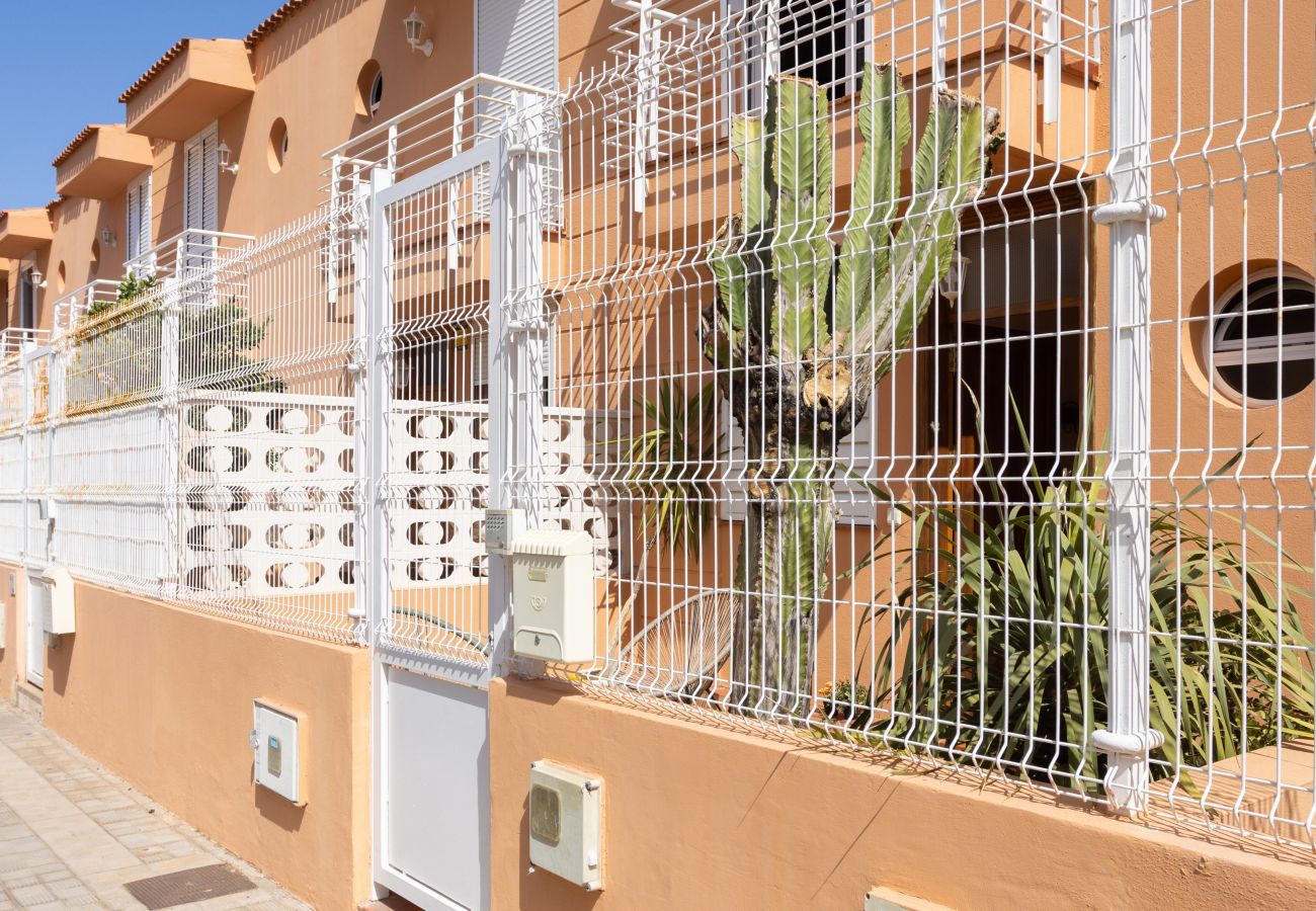 Apartamento en Candelaria - Home2Book La Casita del Cactus