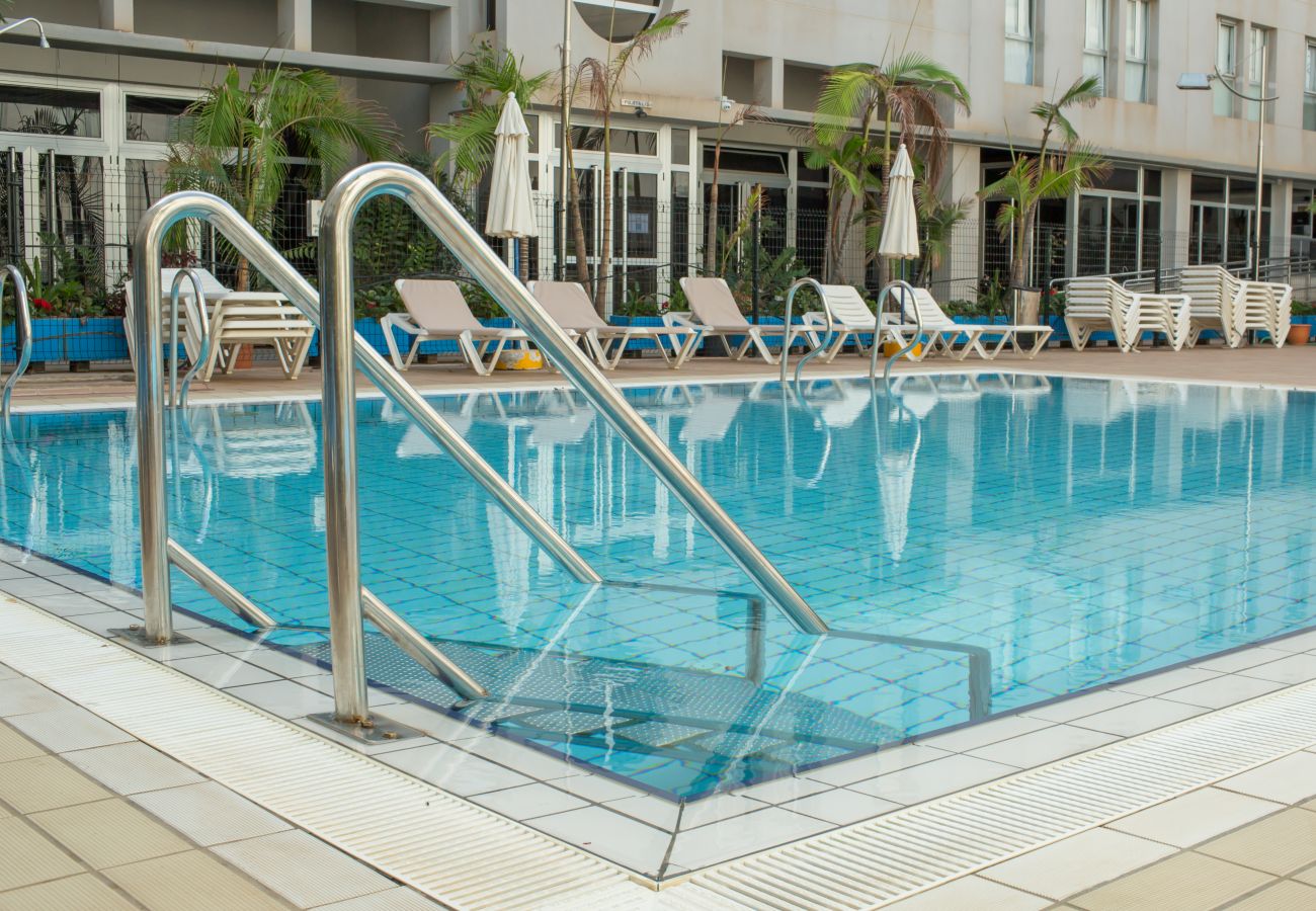 Apartamento en Gáldar - Home2Book Ático Blue Beach, Pool&Terrace