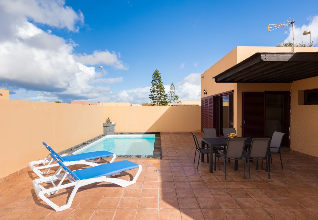 Villa en La Oliva - Home2Book Isla Lagoa, Private Pool
