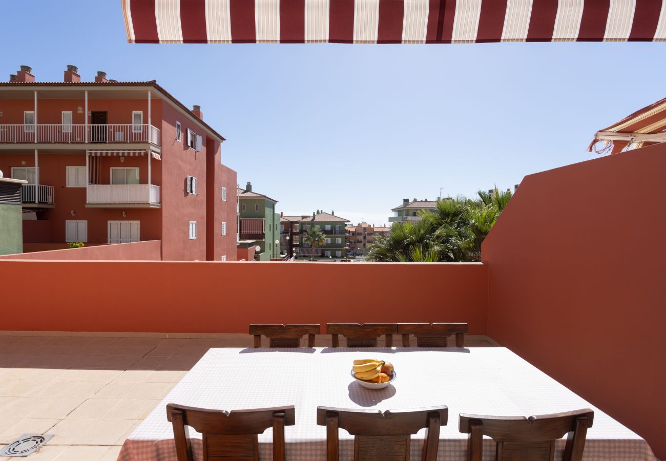 Apartamento en Candelaria - Home2Book Sun Terrace Residential Gabriela, Pool