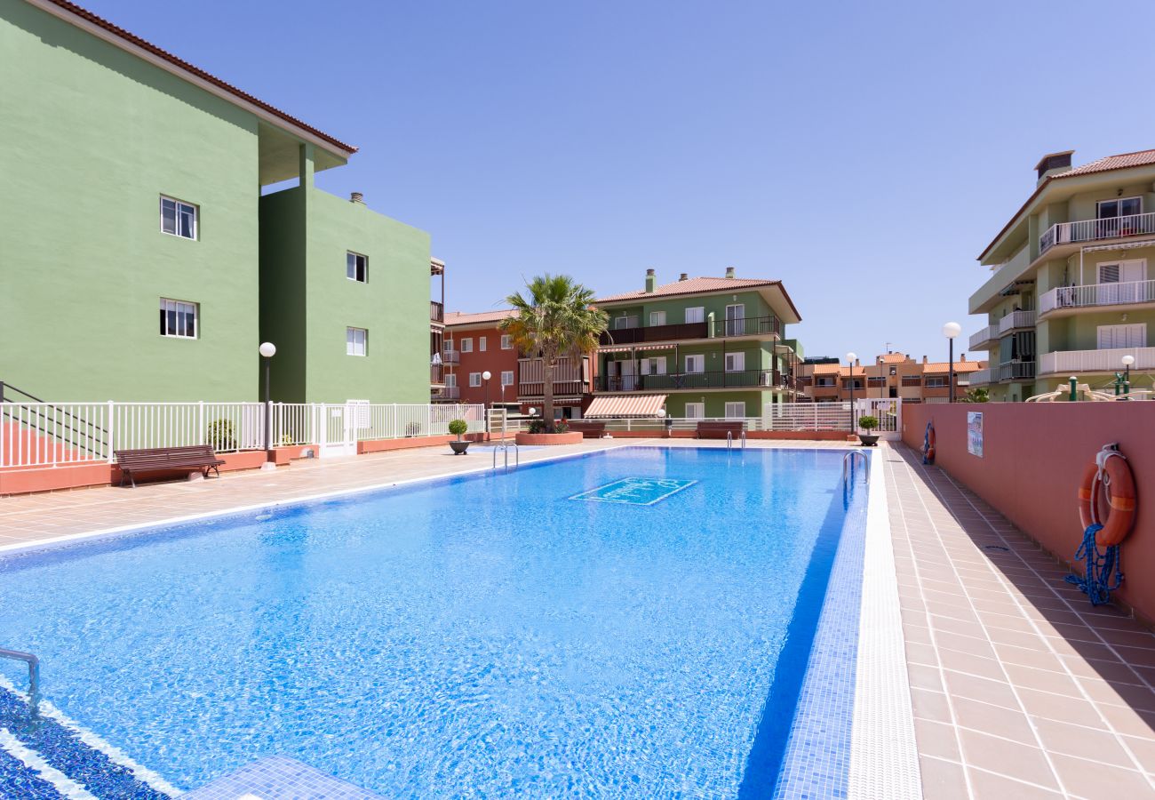 Apartamento en Candelaria - Home2Book La Brisa Caletillas Beach