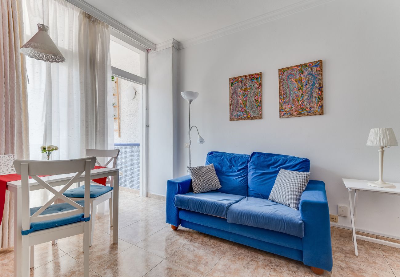 Apartamento en Las Palmas de Gran Canaria - Home2Book Cozy Beachside Apt Las Canteras
