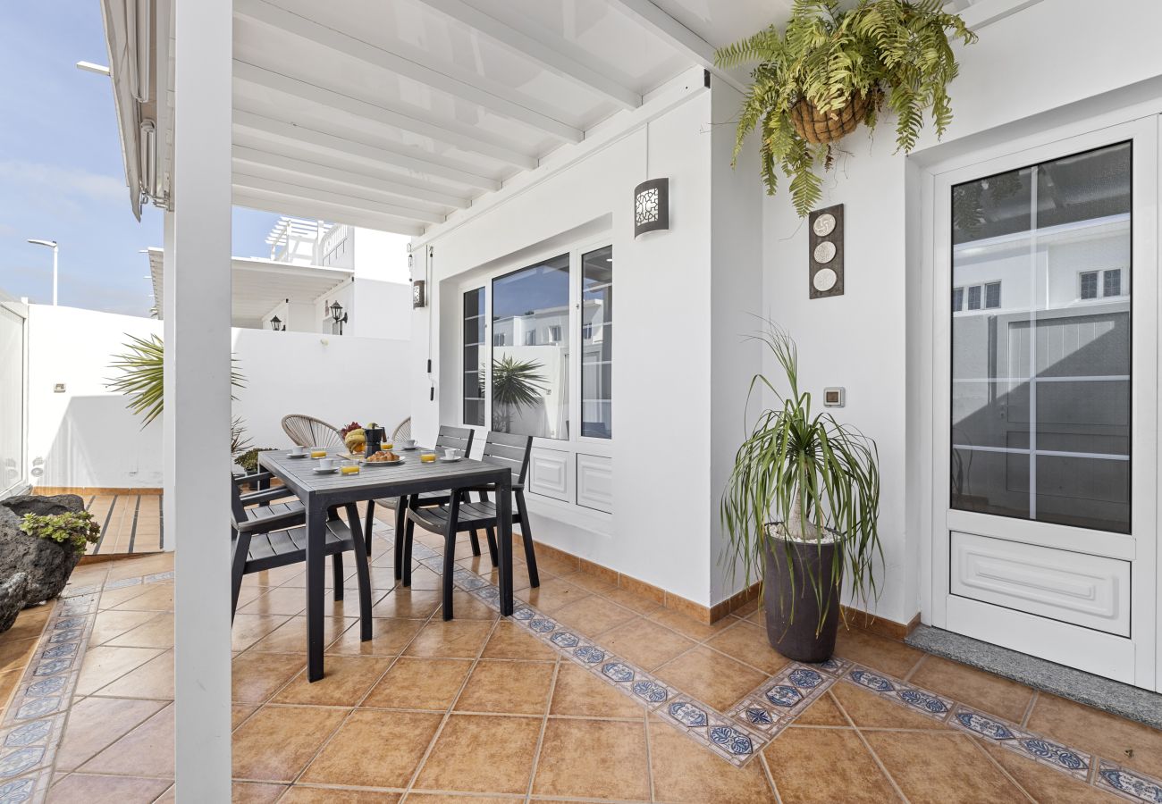 Casa adosada en Playa Honda - Home2Book Stunning Terrace & BBQ House Playa Honda