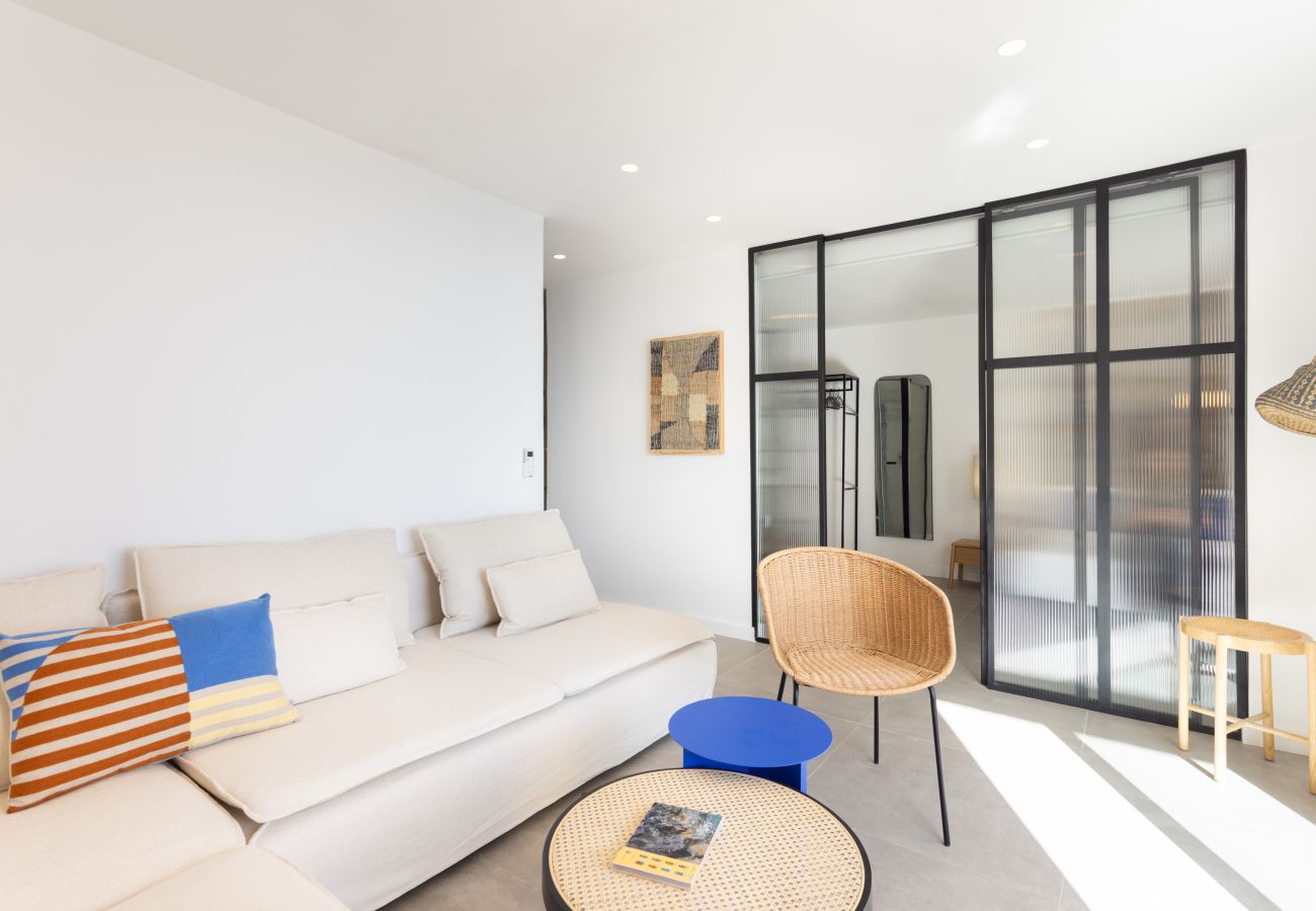 Apartamento en Candelaria - Home2Book Stylish Ocean & Marina View Apt, Terrace