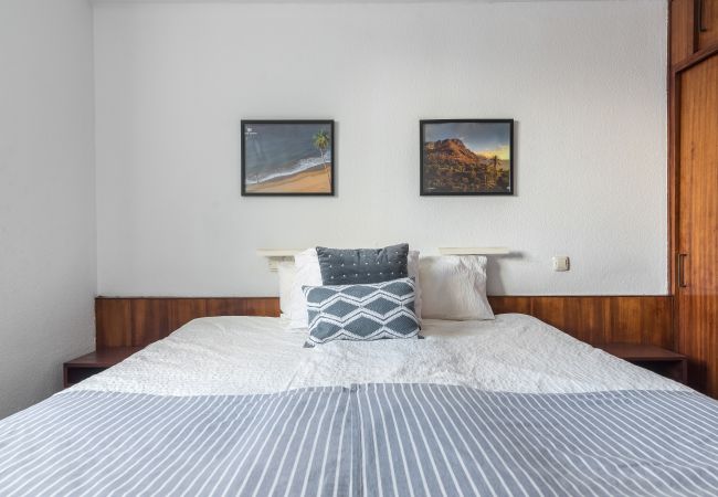 Apartamento en Las Palmas de Gran Canaria - Home2Book Spacious & Bright Apt in Las Palmas City