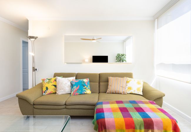 Apartamento en Santa Cruz de Tenerife - Home2Book Bright Apt & Communal Pool Santa Cruz