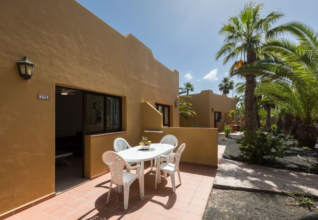 Apartamento en Corralejo - Home2Book Sunny Apt, Terrace & Pool Corralejo