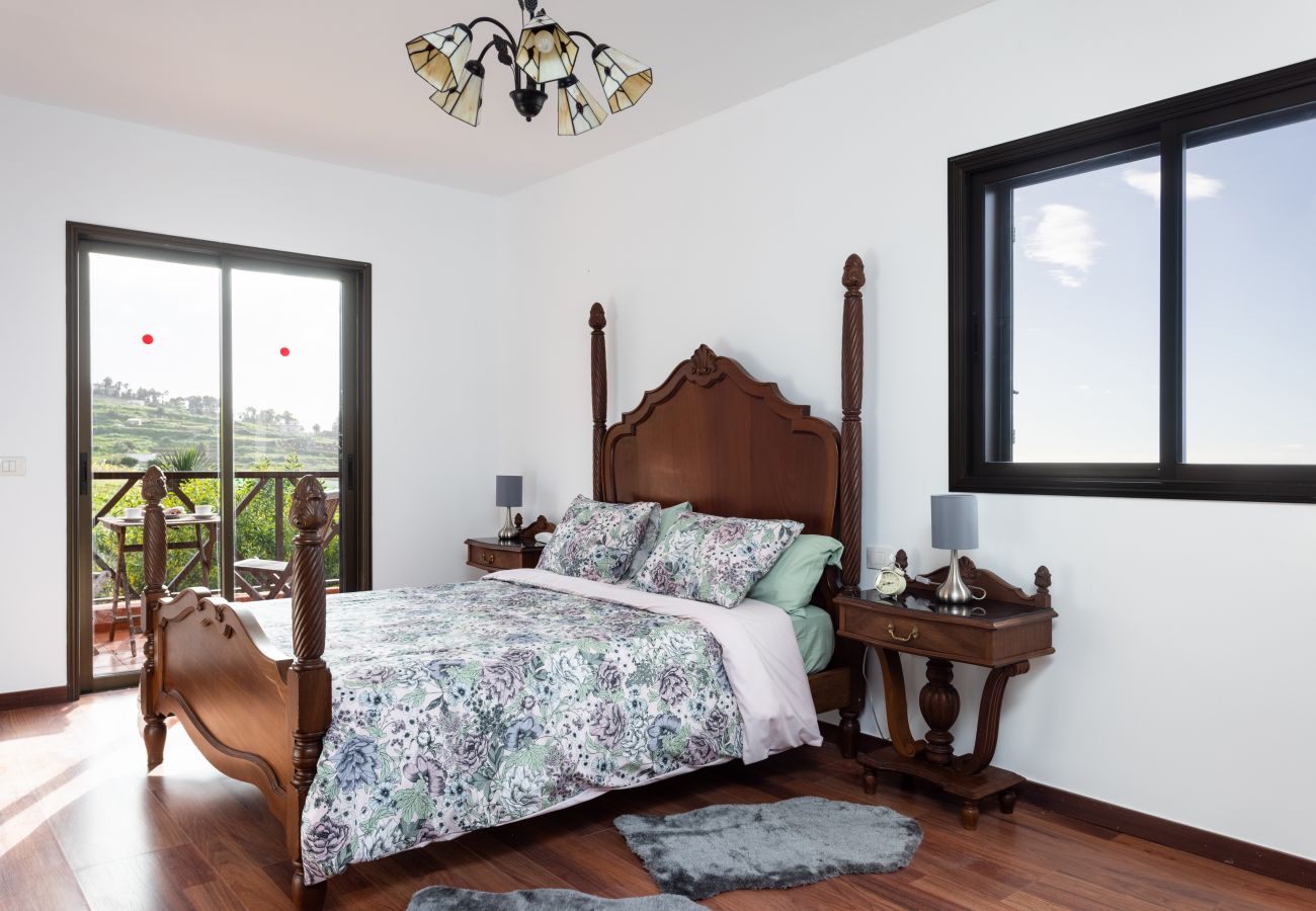 House in El Sauzal - Home2Book Breathtaking Teide View & Terrace