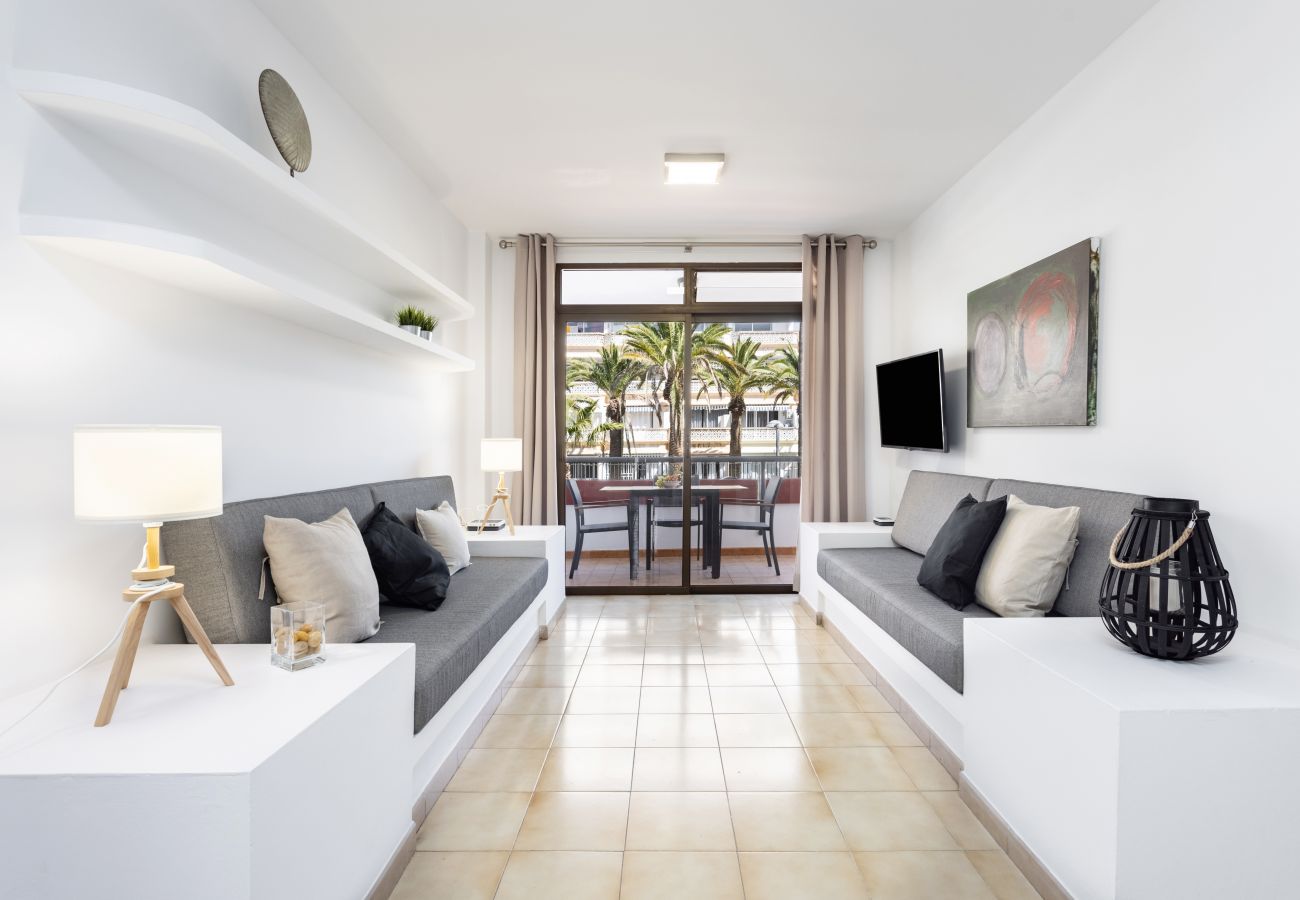 Apartment in Santa Cruz de Tenerife - Home2Book Las Américas Comfy Apt, Pool&Terrace