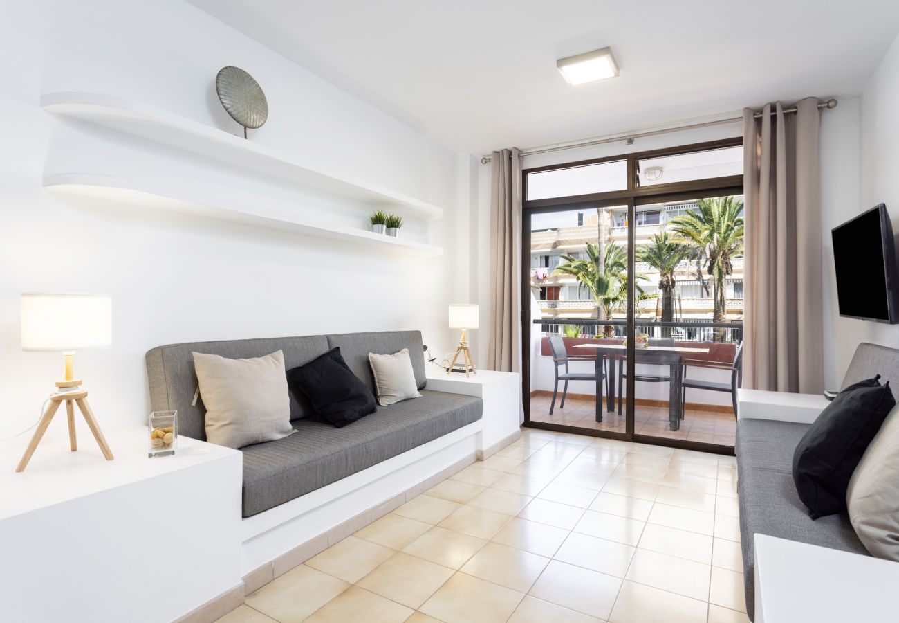 Apartment in Santa Cruz de Tenerife - Home2Book Las Américas Comfy Apt, Pool&Terrace