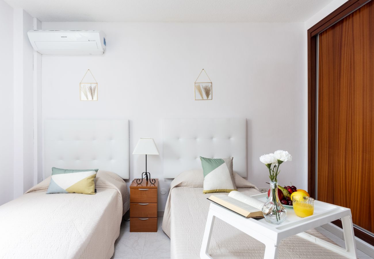 Apartment in Santa Cruz de Tenerife - Home2Book Bright Center Santa Cruz, Wifi