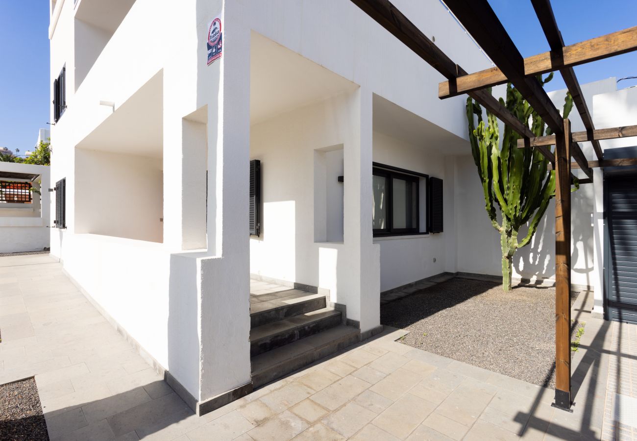 Rent by room in Las Palmas de Gran Canaria - Home2Book Casa Boissier Room 06. Free Breakfast