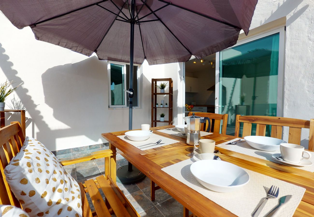 Apartment in Corralejo - Home2Book Charming Ohana Pool & Garden Corralejo