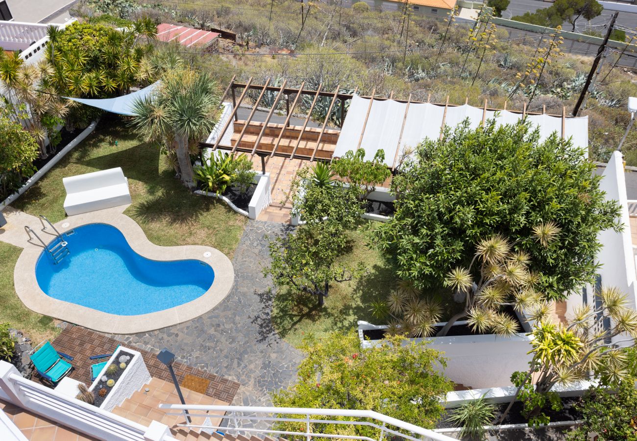Chalet in Santa Cruz de Tenerife - Home2Book Stunning House San Andrés, private pool