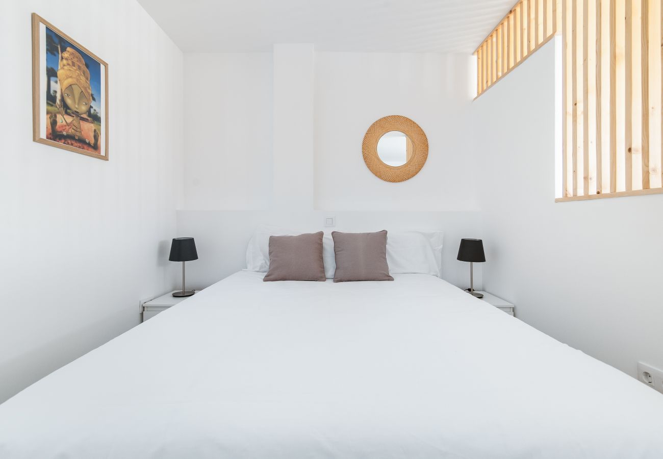 Apartment in Las Palmas de Gran Canaria - Home2Book Modern Seaside Apartment Las Canteras