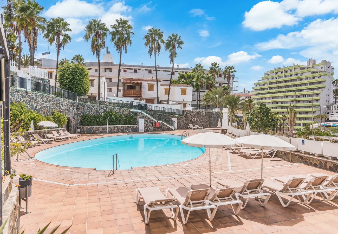 Apartment in Maspalomas - Home2Book Pool & Garden House Playa del Inglés 