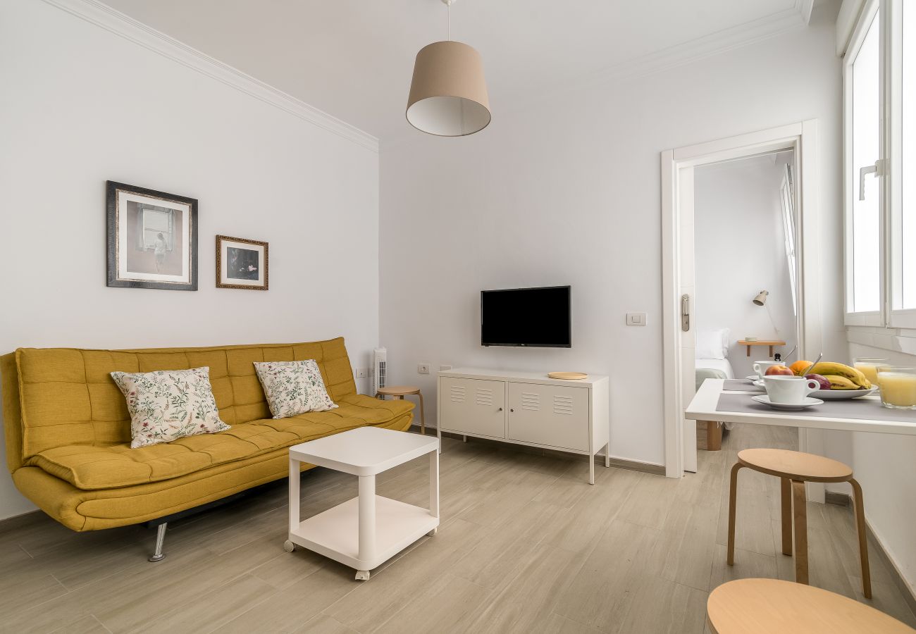 Apartment in Las Palmas de Gran Canaria - Home2Book Charming Apt Santa Catalina Holidays