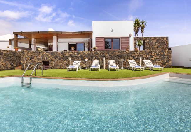 Villa/Dettached house in Playa Honda - Home2Book Luxury Villa Playa Honda, Private Pool