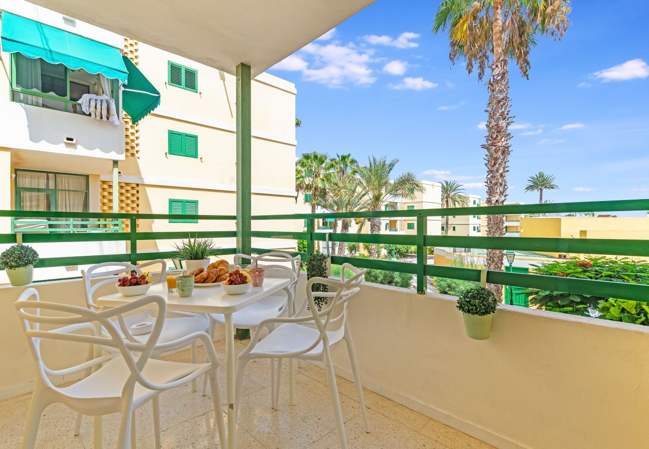Apartment in Playa del Ingles - Home2Book Colourful Apt Playa del Inglés, Pool
