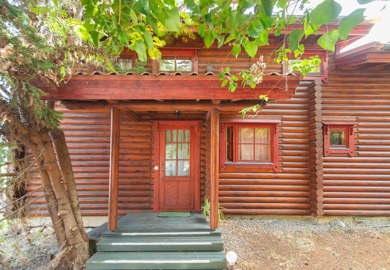 House in Arucas - Home2Book Cozy Cottage Arucas, Porch, Garden & BBQ