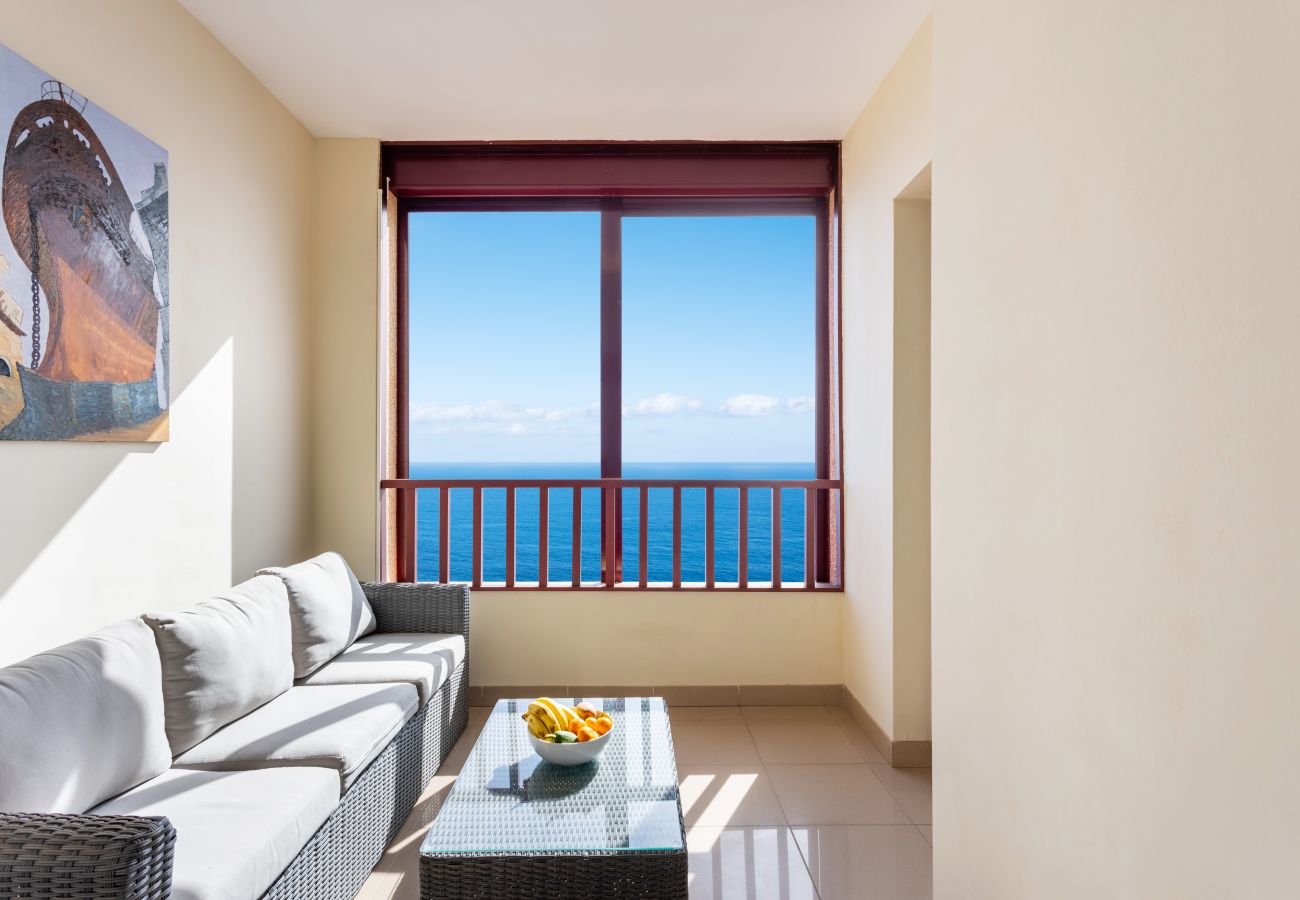 Apartment in Radazul - Home2Book Comfy Apartment With Ocean Views Radazul