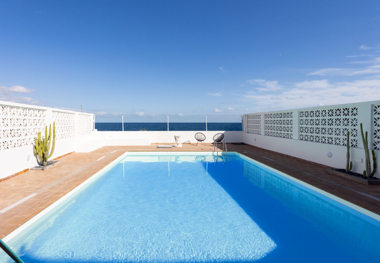 House in Candelaria - Home2Book Stunning Sea Views House, Private Pool