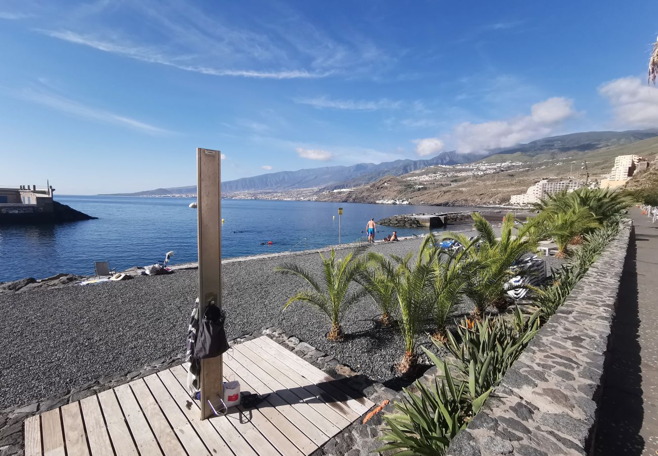 Townhouse in Santa Cruz de Tenerife - Home2Book Charming House Private Pool & Terrace